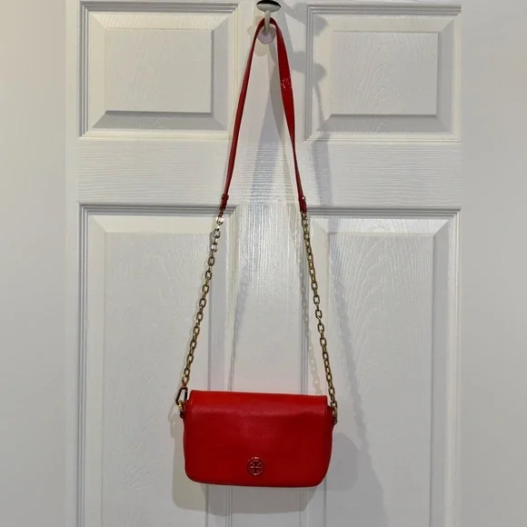 Tory Burch Robinson Chain Bag in Poppy Red - Picture 12 of 14